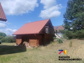 Ładny dom pod lasem!!!